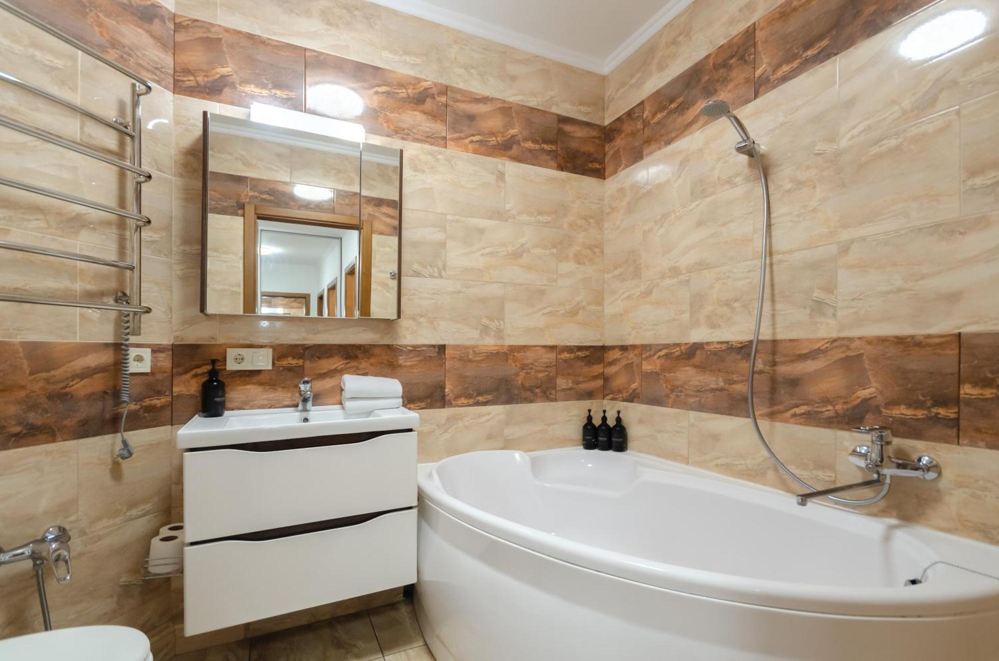 Petrovdom 7-27 In Rc Kvartet Cozy Apartment Nearby With Central Railway Station Kiev Exterior foto