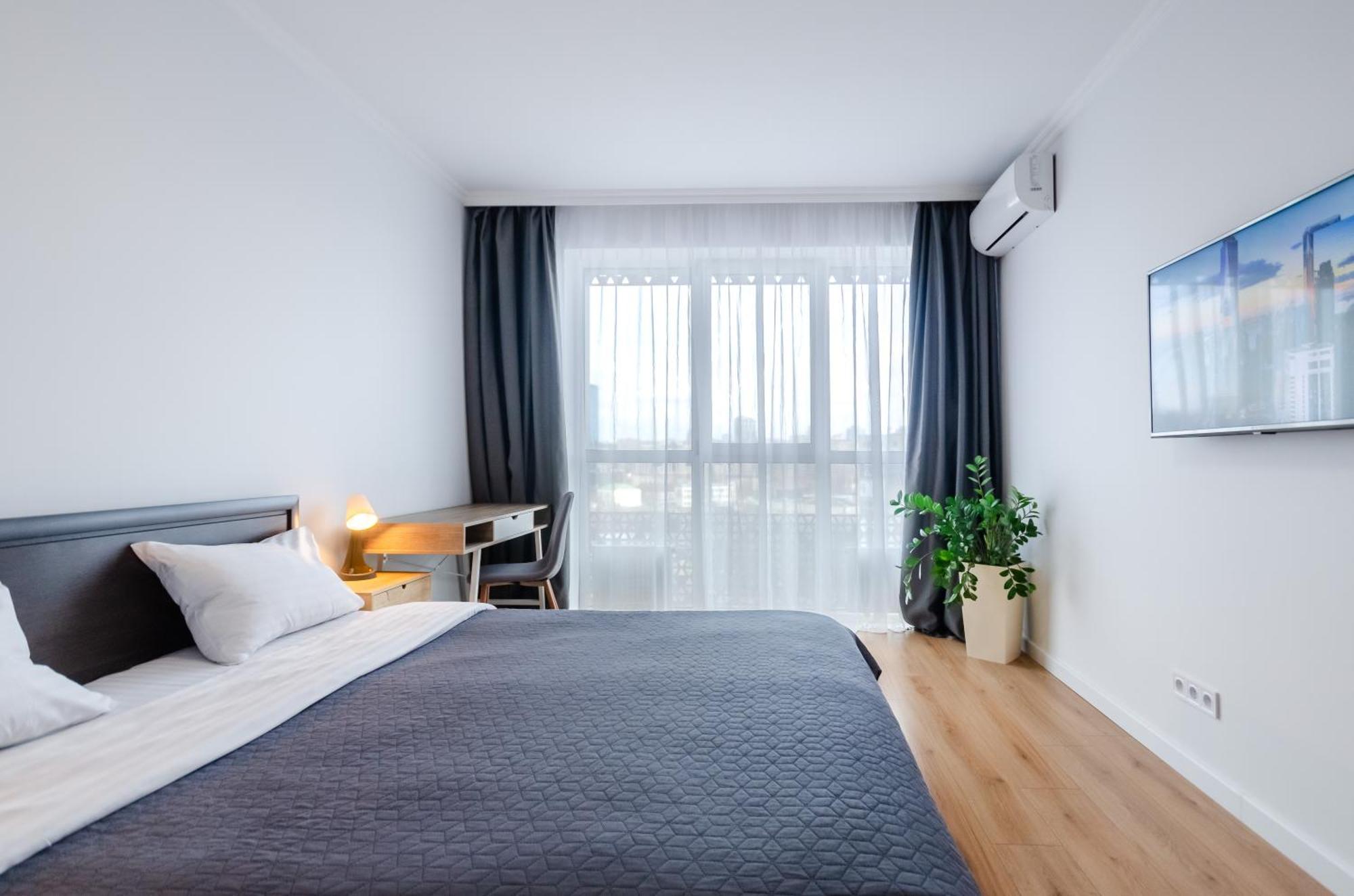 Petrovdom 7-27 In Rc Kvartet Cozy Apartment Nearby With Central Railway Station Kiev Exterior foto