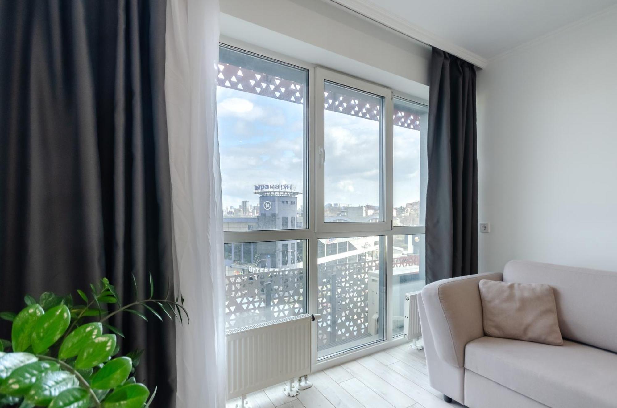 Petrovdom 7-27 In Rc Kvartet Cozy Apartment Nearby With Central Railway Station Kiev Exterior foto